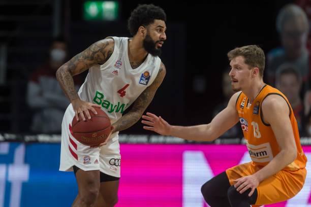 但约罗的独 但约罗的独