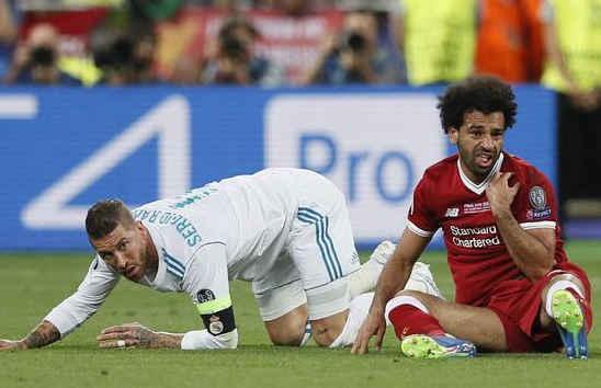 尽管受到过 尽管受到过