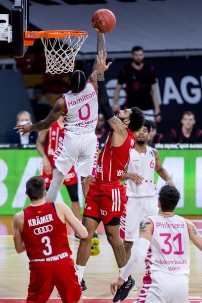 在关键球处 在关键球处